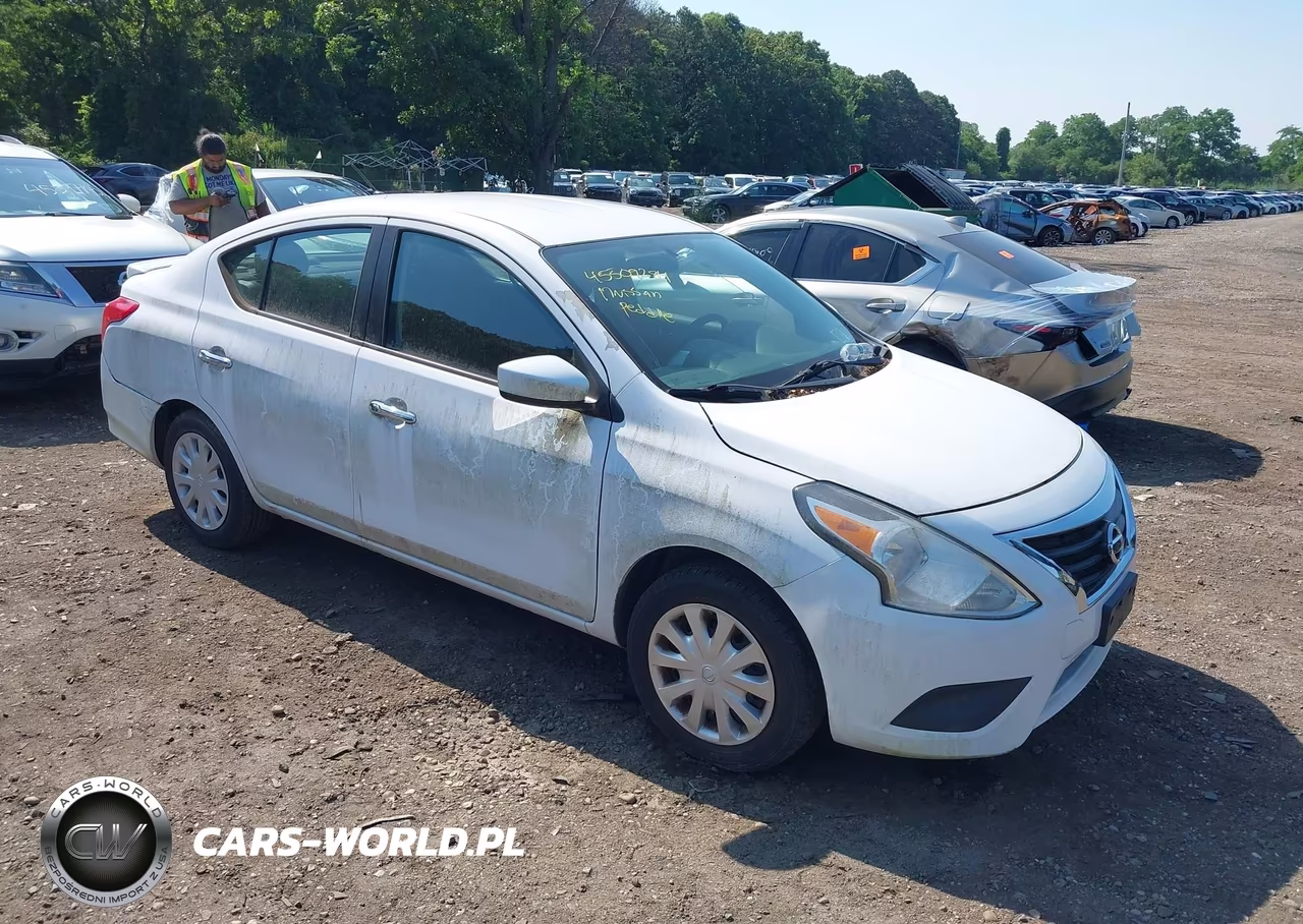 2017 Nissan Versa 1.6 Sv