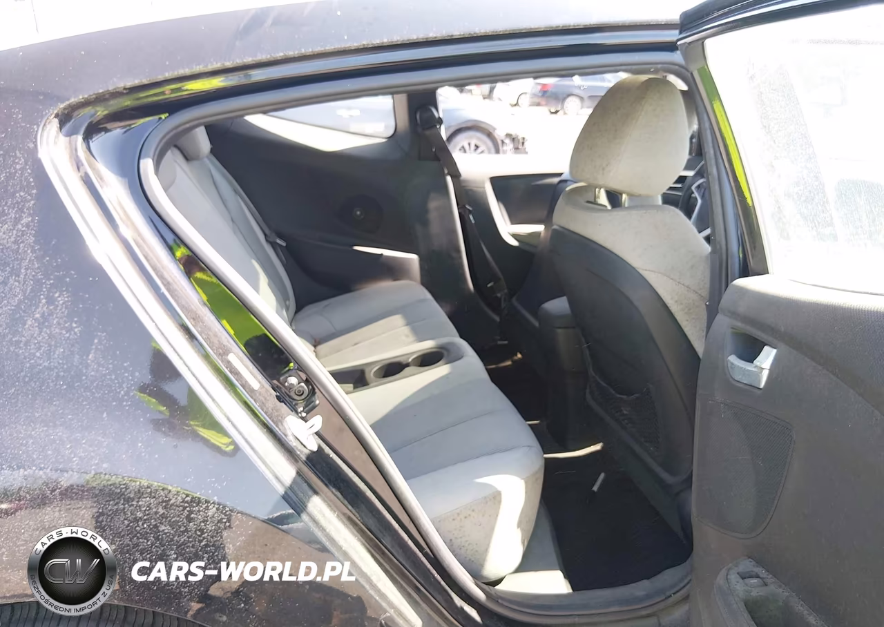 2014 Hyundai Veloster Base W-Gray VIN:KMHTC6AD6EU184526 - 8