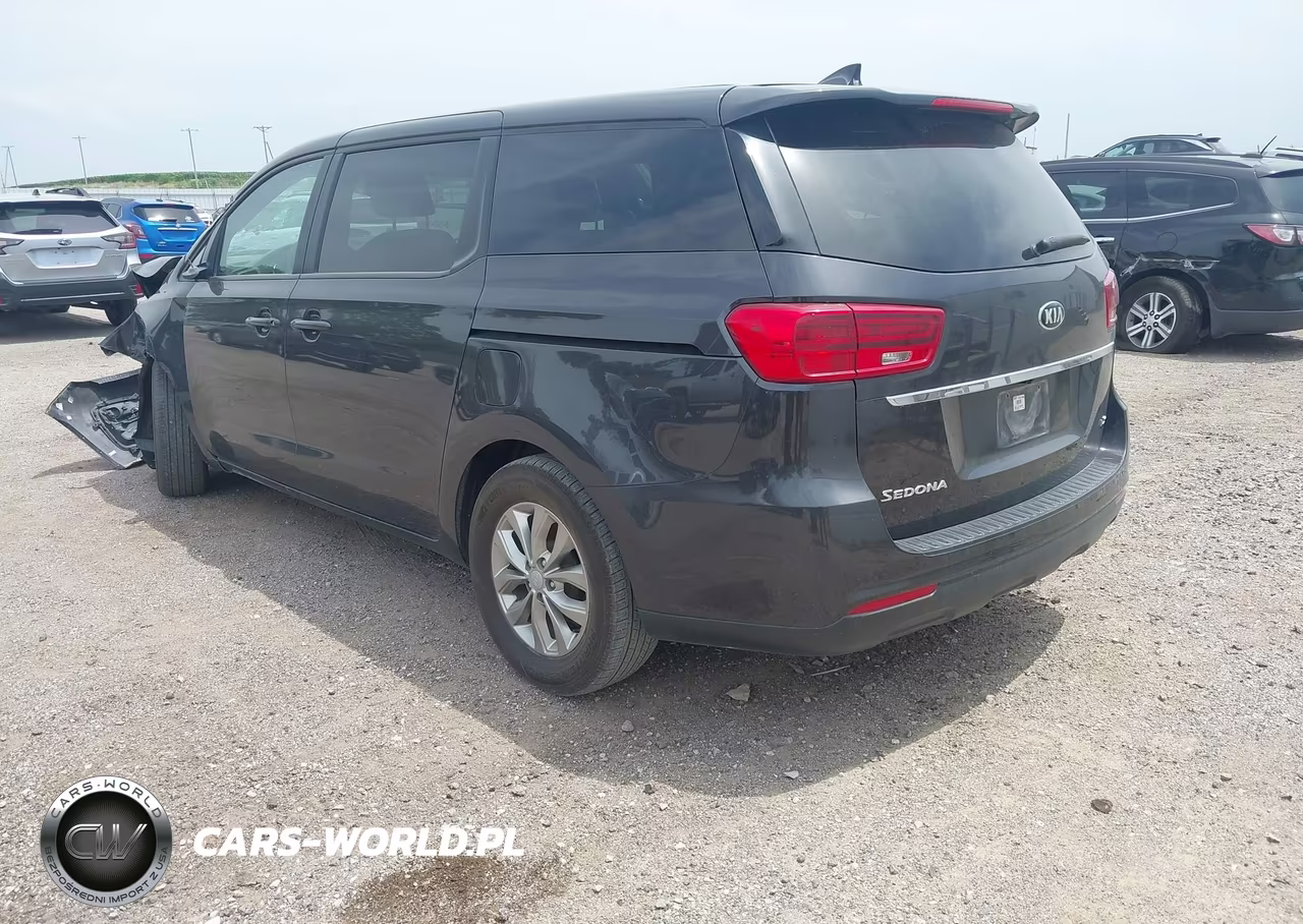2019 Kia Sedona Lx VIN:KNDMB5C18K6571488 - 3