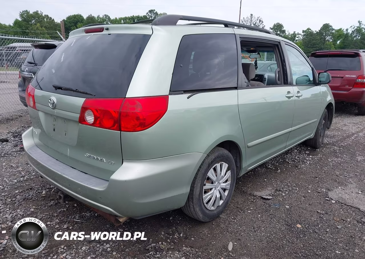 2008 Toyota Sienna Le VIN:5TDZK23C28S171411 - 4