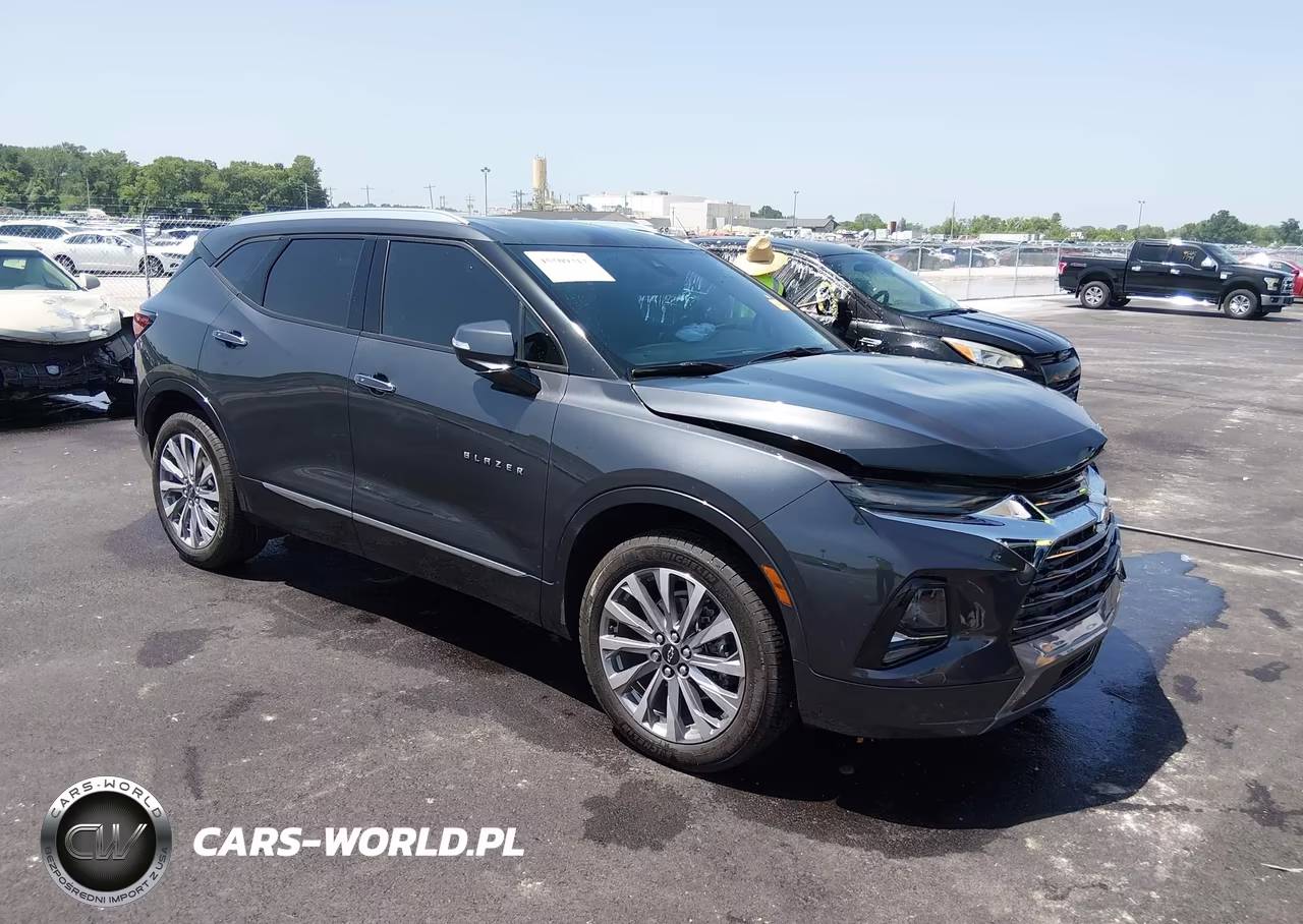 2022 Chevrolet Blazer Fwd Premier – zdjęcie 1 z 17