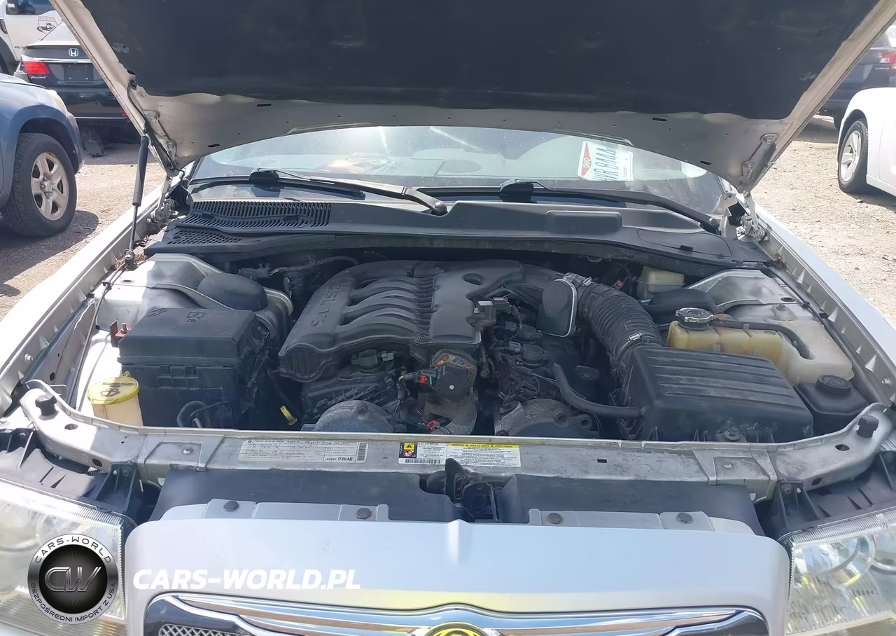 2010 Chrysler 300 Touring-Signature Series-Executive Series VIN:2C3CA5CV9AH180272 - 10