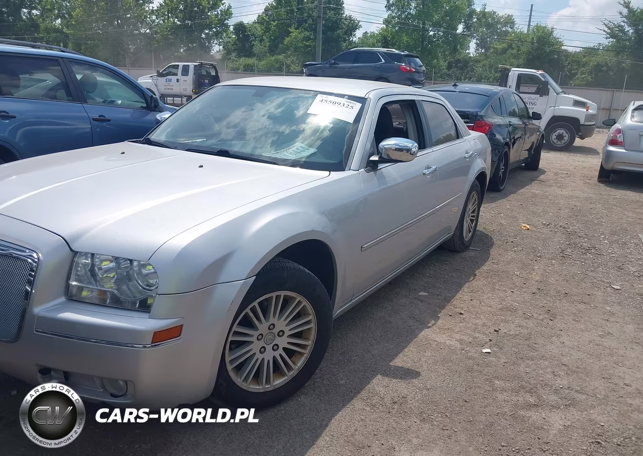 2010 Chrysler 300 Touring-Signature Series-Executive Series VIN:2C3CA5CV9AH180272 - 2