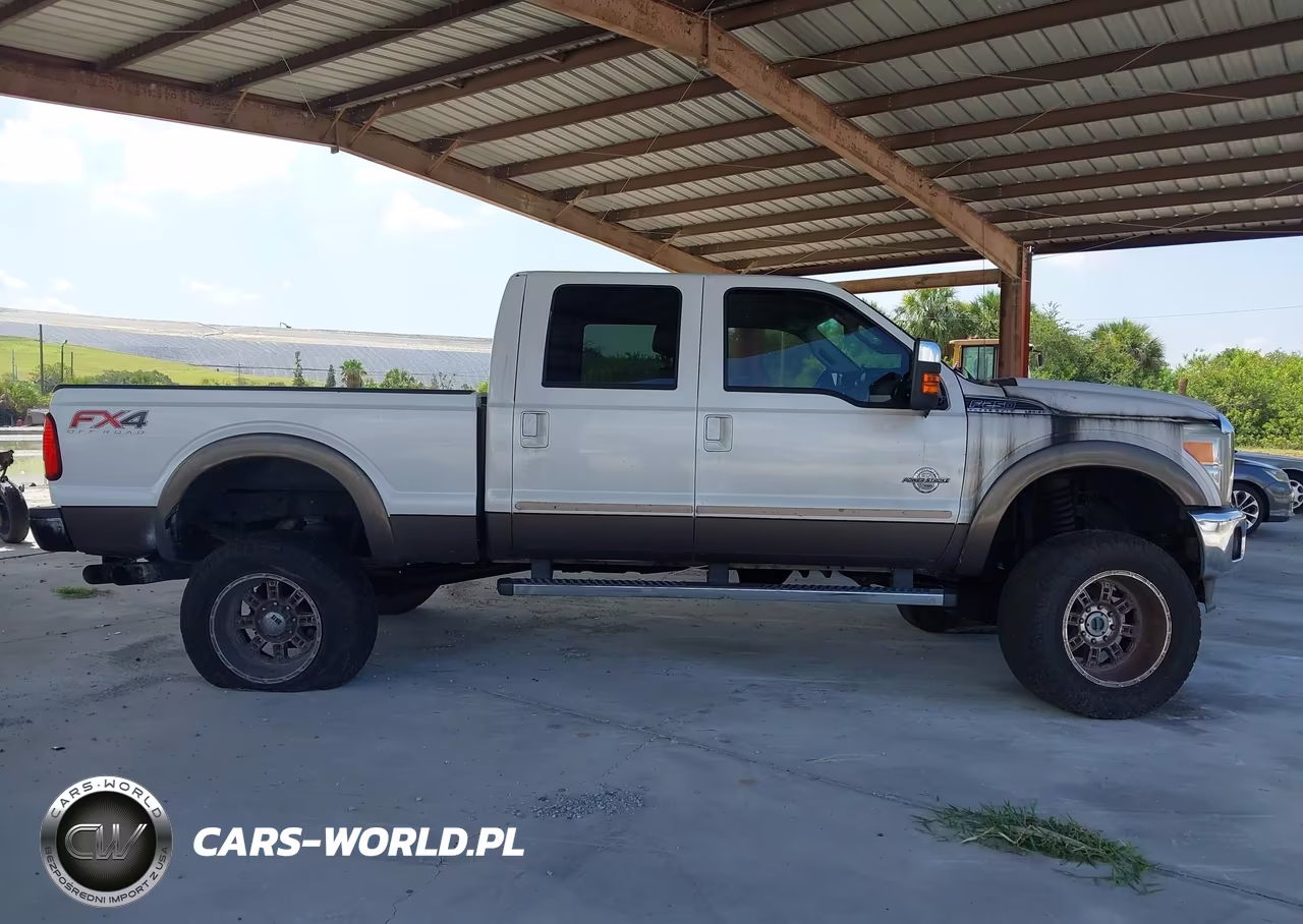 2015 Ford F-250 Lariat-Xl-Xlt VIN:1FT7W2BTXFEC68713 - 12