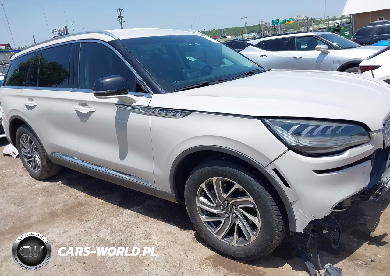 2021 Lincoln Aviator Standard VIN:5LM5J6XC7MGL07855 - 14