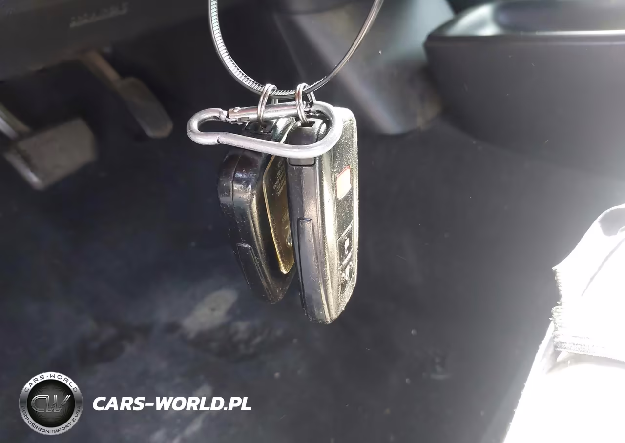 2016 Toyota Prius Two VIN:JTDKBRFU0G3001448 - 11