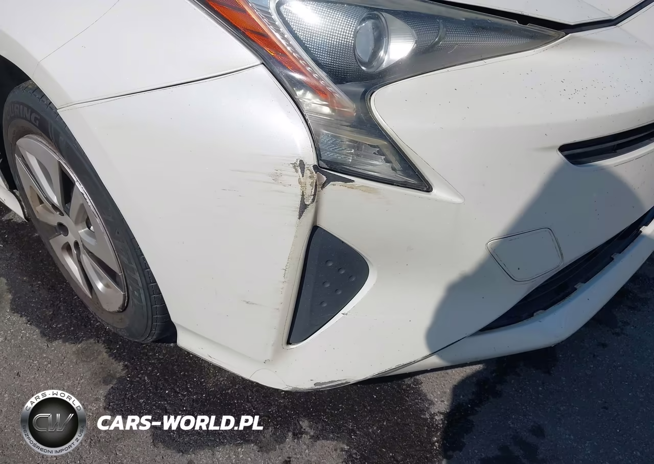 2016 Toyota Prius Two VIN:JTDKBRFU0G3001448 - 17
