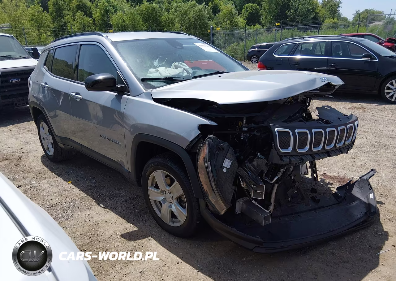 2022 Jeep Compass Latitude 4X4 VIN:3C4NJDBB6NT130674 - 1