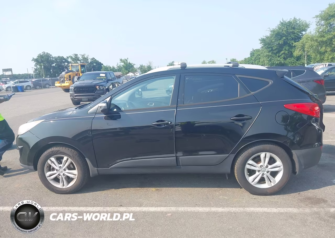 2013 Hyundai Tucson Gls VIN:KM8JUCAC7DU678743 - 14