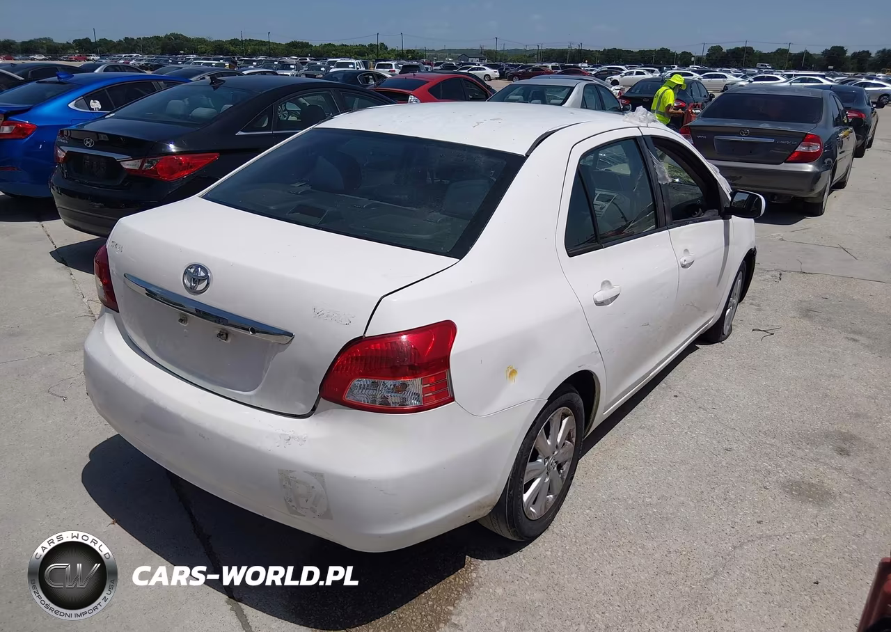 2011 Toyota Yaris VIN:JTDBT4K39B1409495 - 4