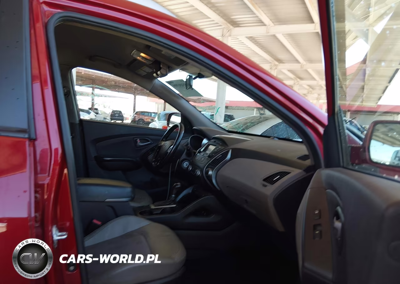 2015 Hyundai Tucson Se VIN:KM8JU3AG1FU059240 - 5