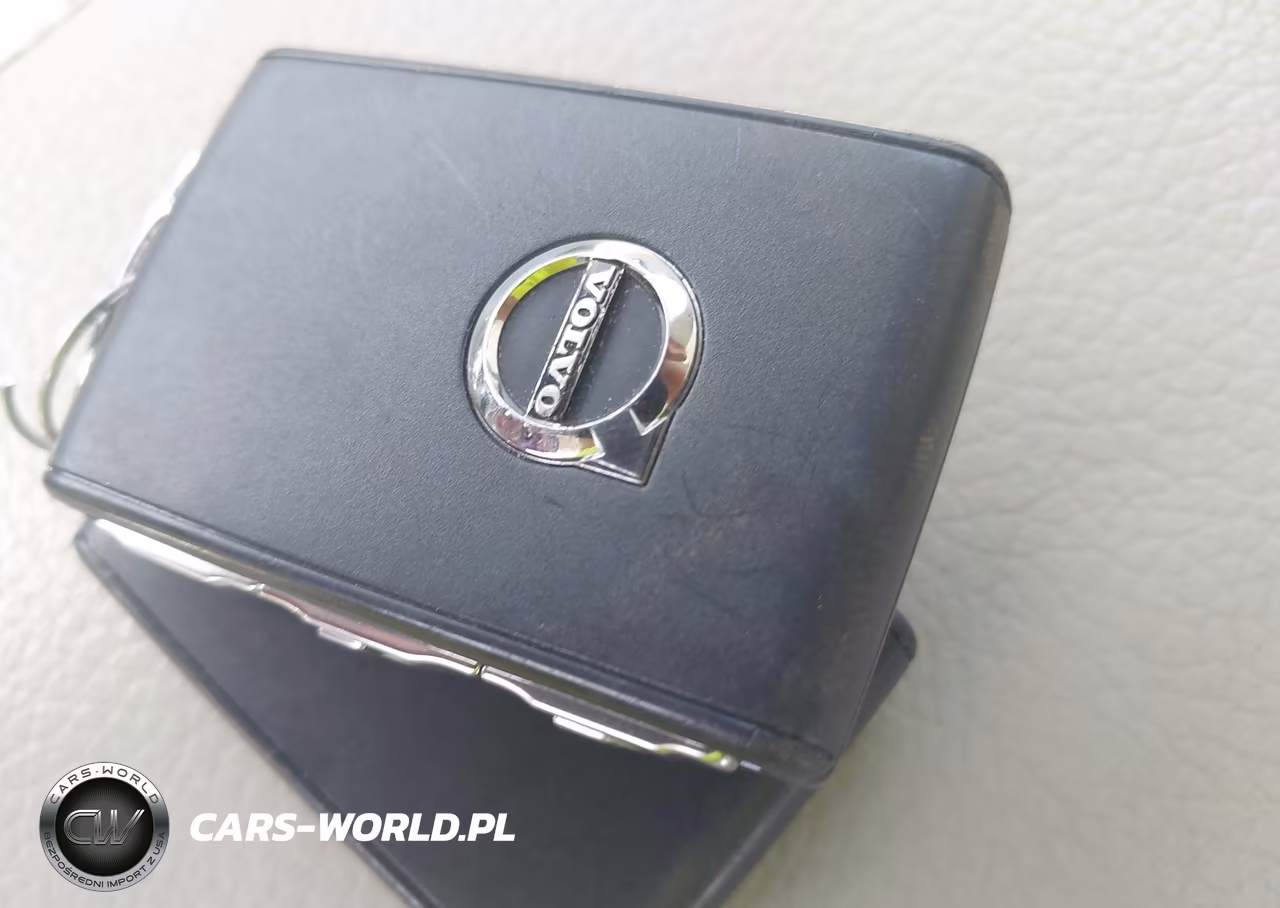 2020 Volvo S60 T6 Momentum VIN:7JRA22TKXLG033673 - 11