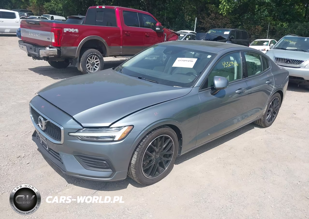 2020 Volvo S60 T6 Momentum VIN:7JRA22TKXLG033673 - 2