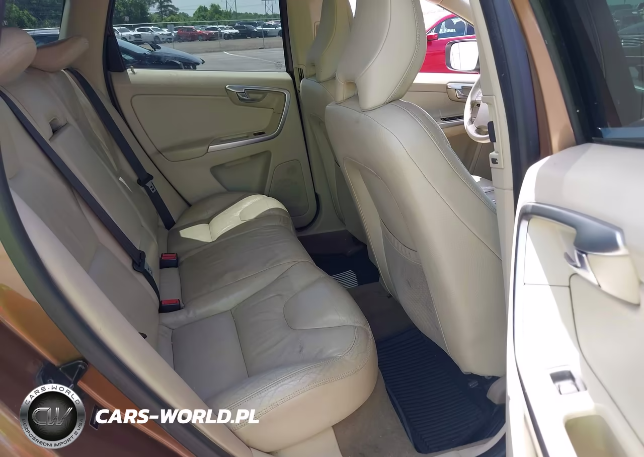 2010 Volvo Xc60 T6-T6 R-Design VIN:YV4992DZ4A2127001 - 8