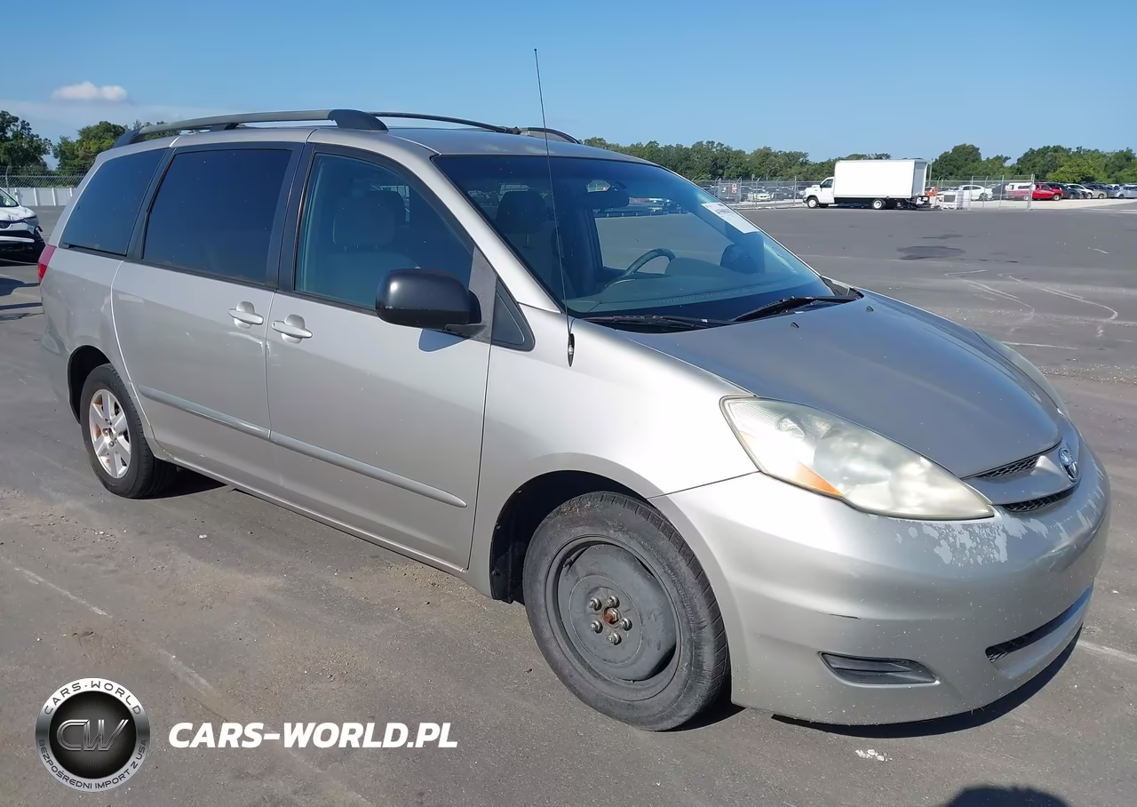 2007 Toyota Sienna Le