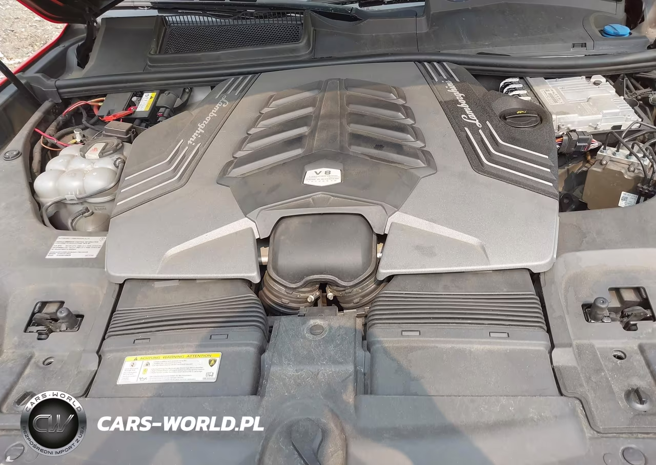 2019 Lamborghini Urus VIN:ZPBUA1ZL6KLA01746 - 10
