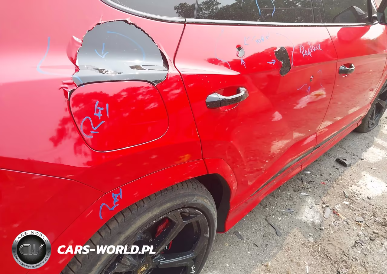 2019 Lamborghini Urus VIN:ZPBUA1ZL6KLA01746 - 17