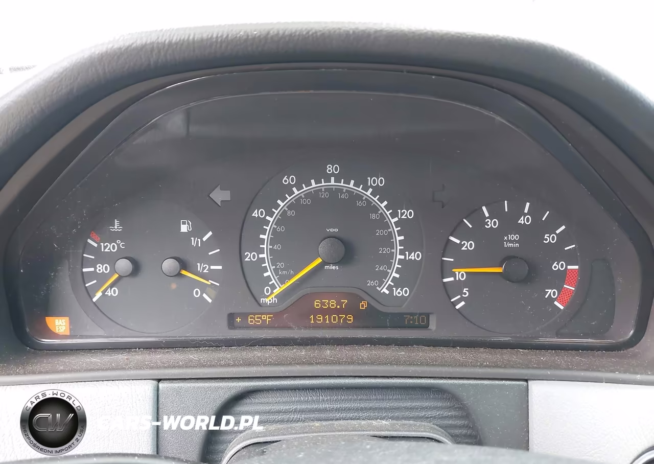1999 Mercedes-Benz E 430 VIN:WDBJF70H7XA723378 - 7