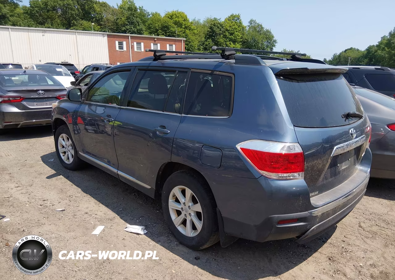 2011 Toyota Highlander Se V6 VIN:5TDBK3EH1BS055141 - 3