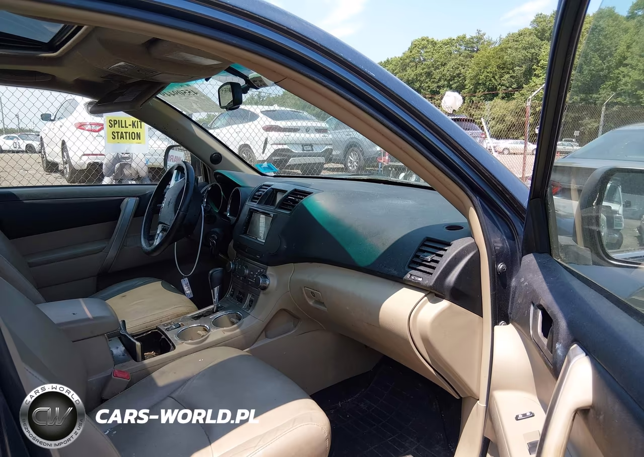 2011 Toyota Highlander Se V6 VIN:5TDBK3EH1BS055141 - 5