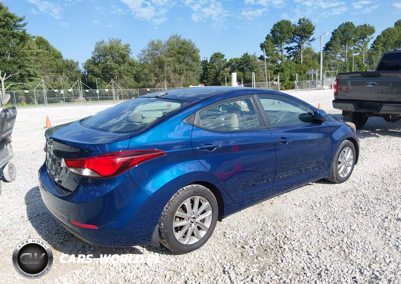 2016 Hyundai Elantra Se VIN:5NPDH4AE5GH724968 - 4