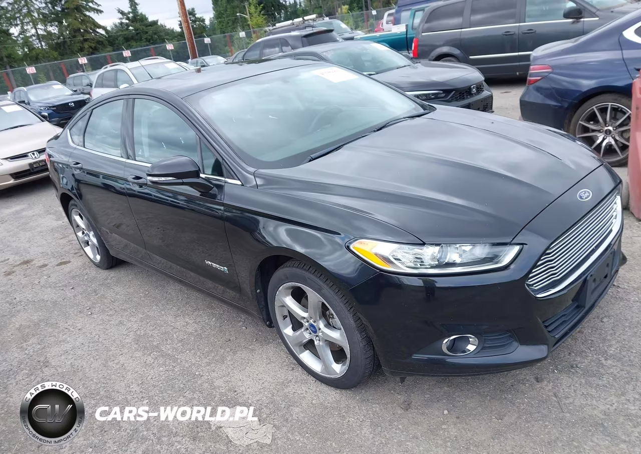 2013 Ford Fusion Hybrid Se – zdjęcie 1 z 12