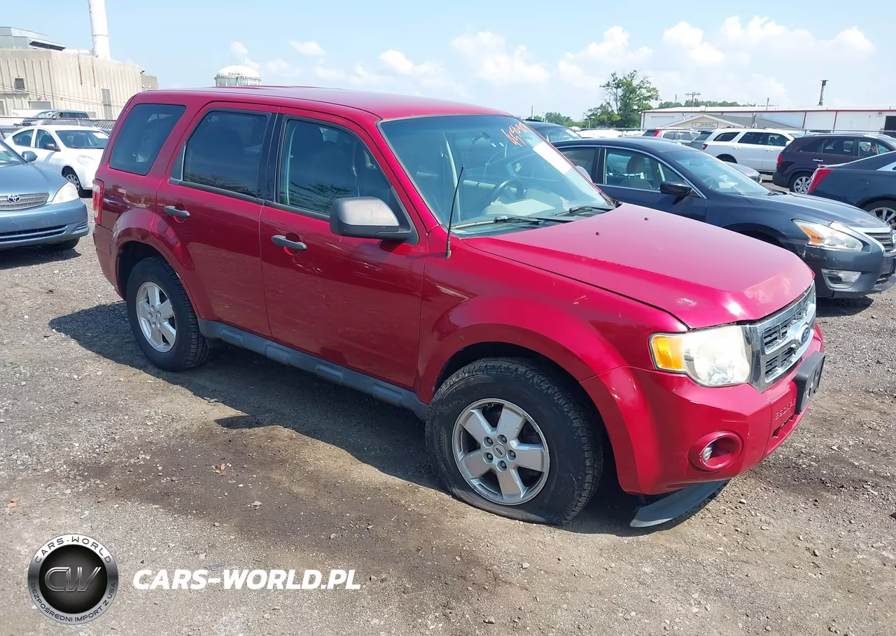 2011 Ford Escape Xls – zdjęcie 1 z 11