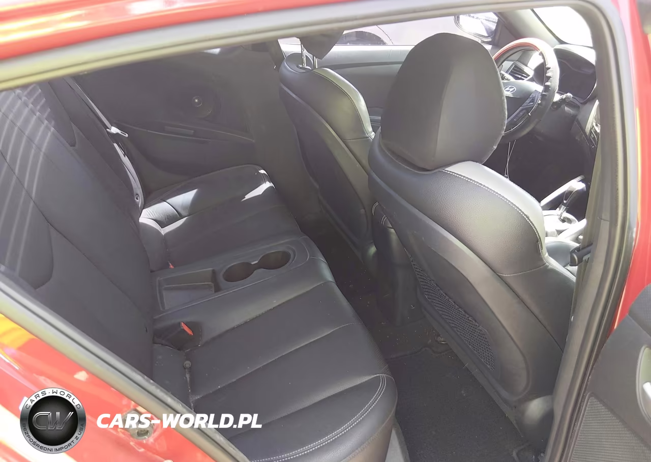 2016 Hyundai Veloster Turbo VIN:KMHTC6AE6GU257860 - 8