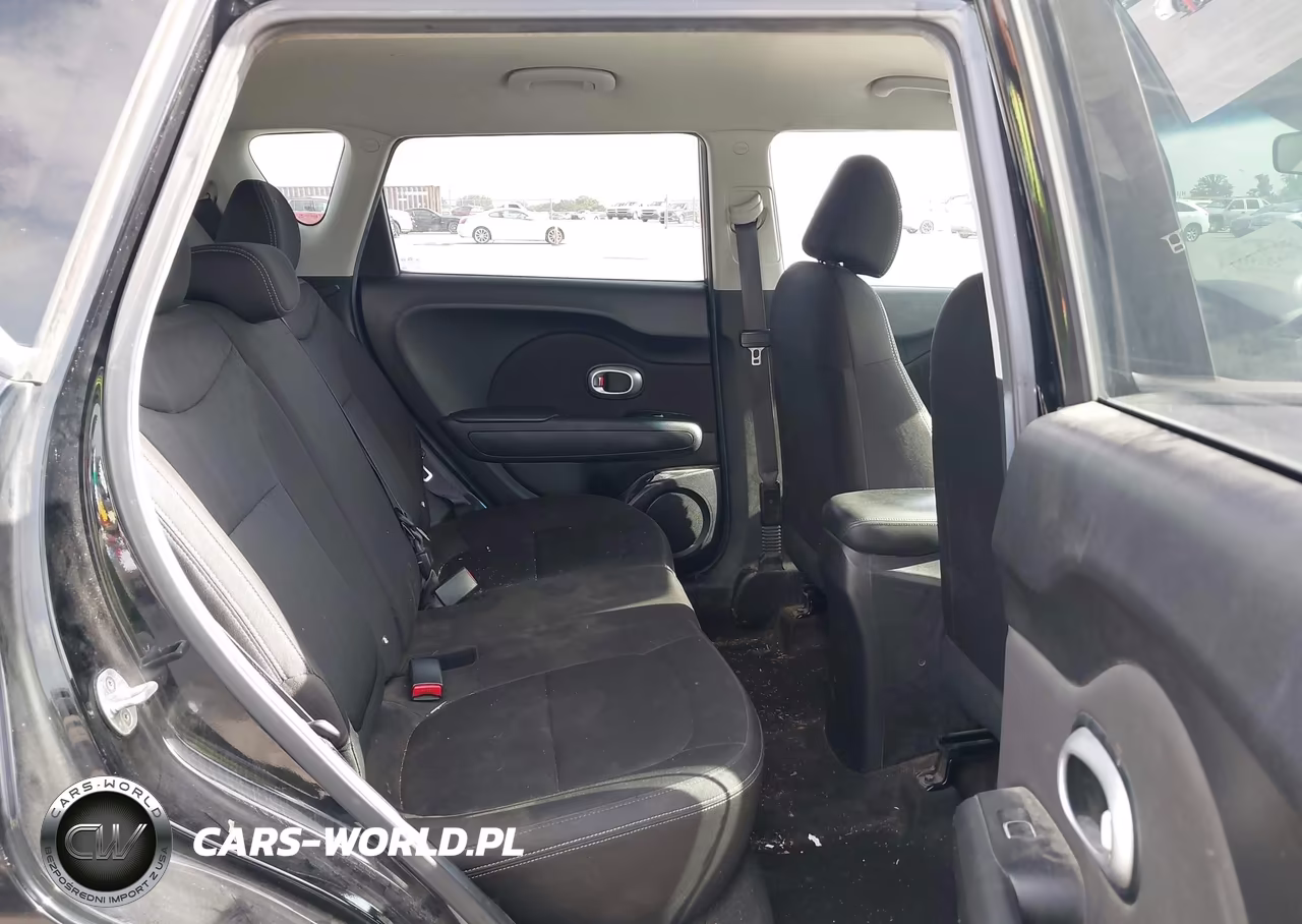 2017 Kia Soul VIN:KNDJN2A28H7465954 - 8