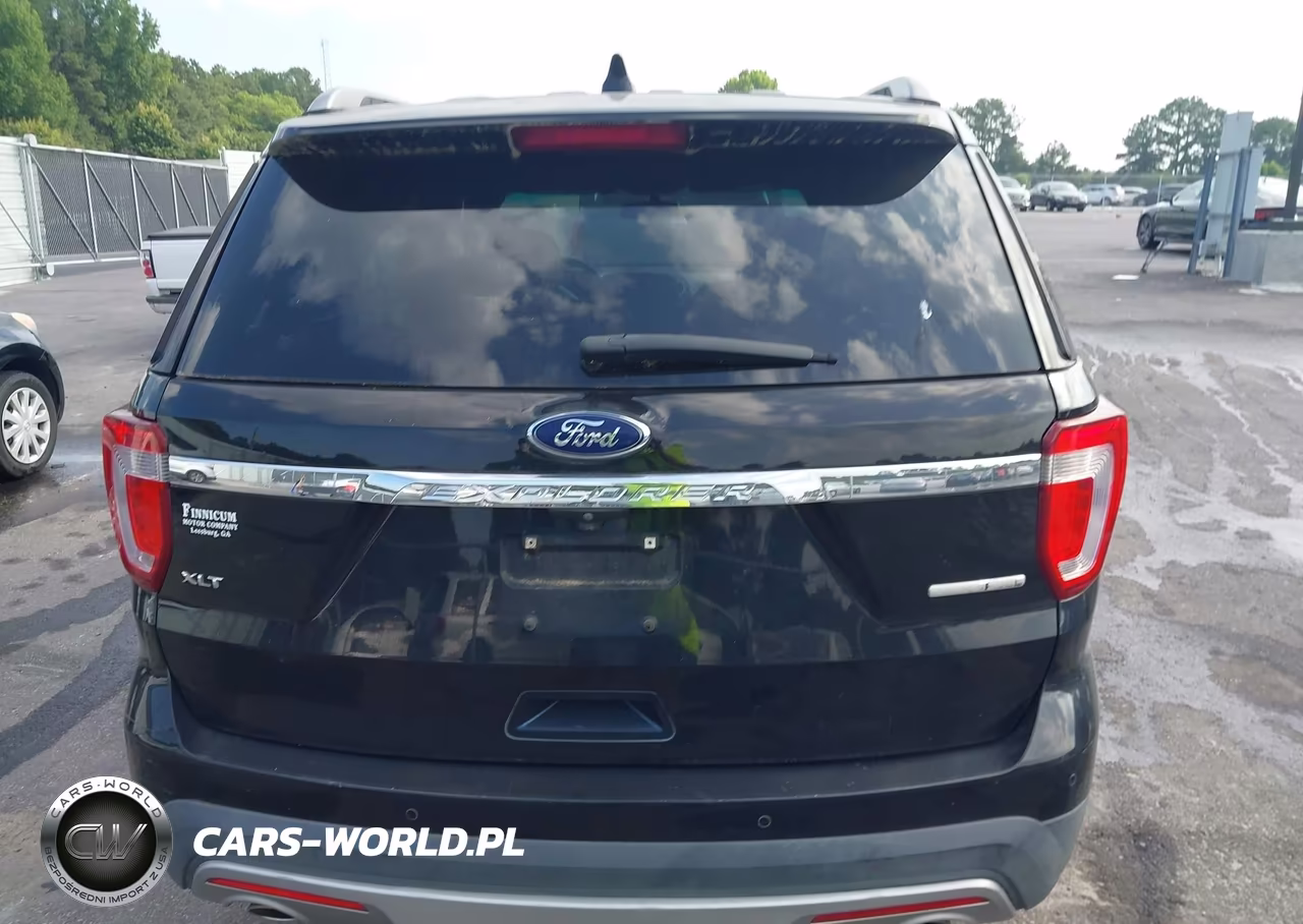 2016 Ford Explorer Xlt VIN:1FM5K7D87GGB15751 - 16