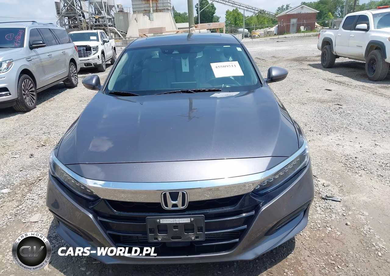 2018 Honda Accord Touring VIN:1HGCV1F9XJA138071 - 12