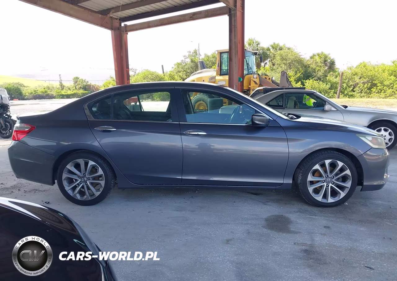 2013 Honda Accord Sport VIN:1HGCR2F51DA017179 - 13