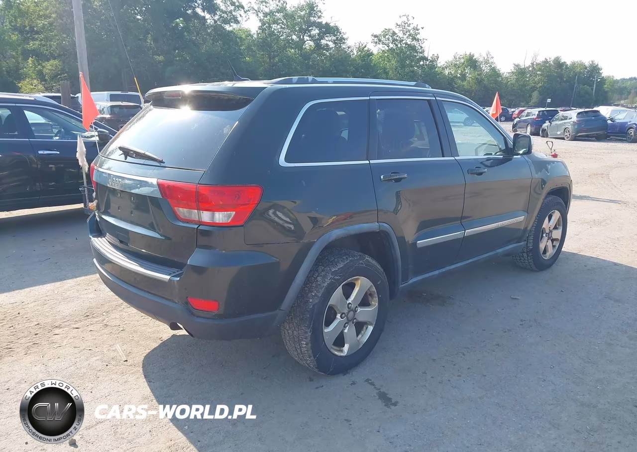 2011 Jeep Grand Cherokee Limited VIN:1J4RR5GGXBC520487 - 4
