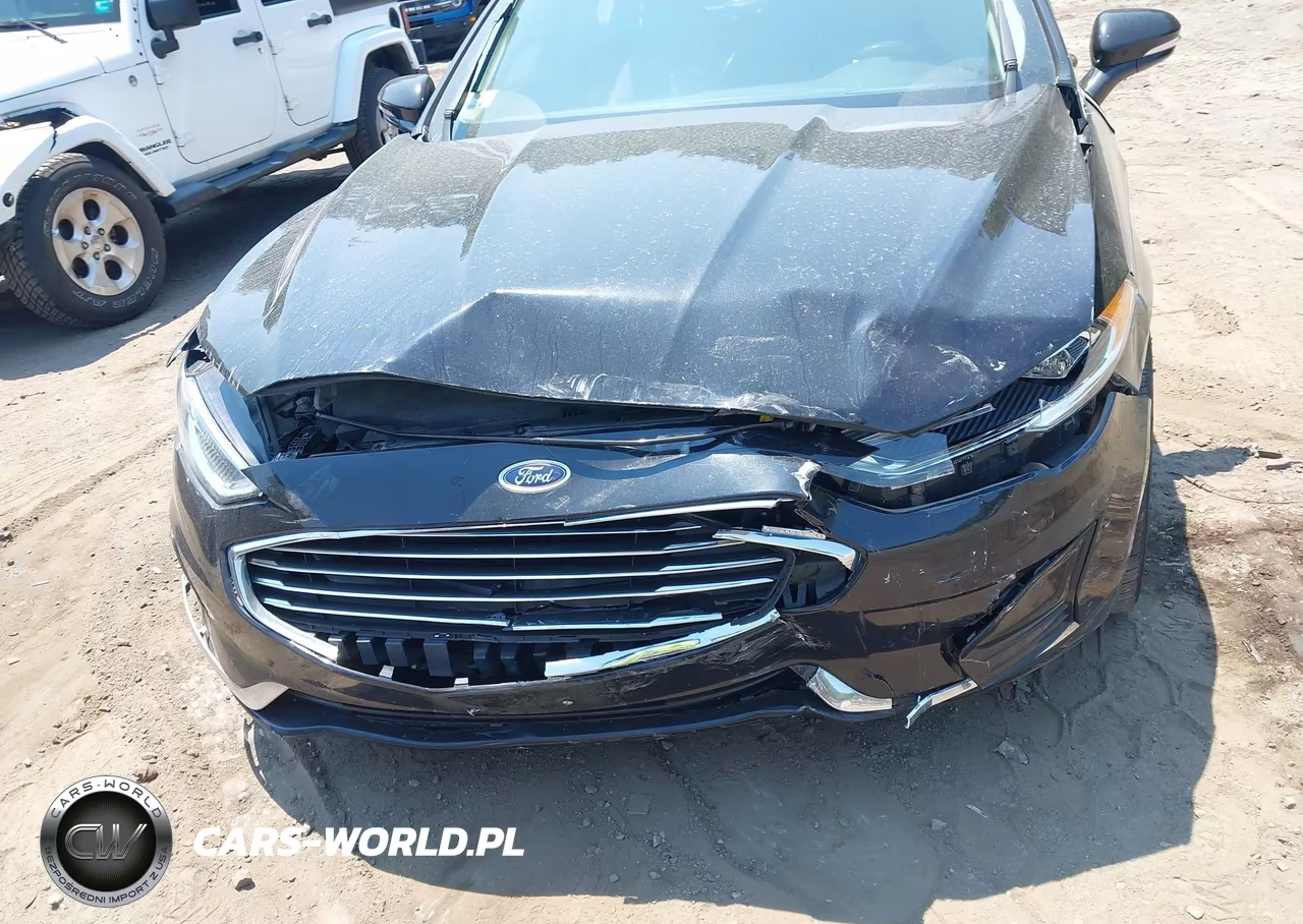 2019 Ford Fusion Hybrid Sel VIN:3FA6P0MU1KR190323 - 12