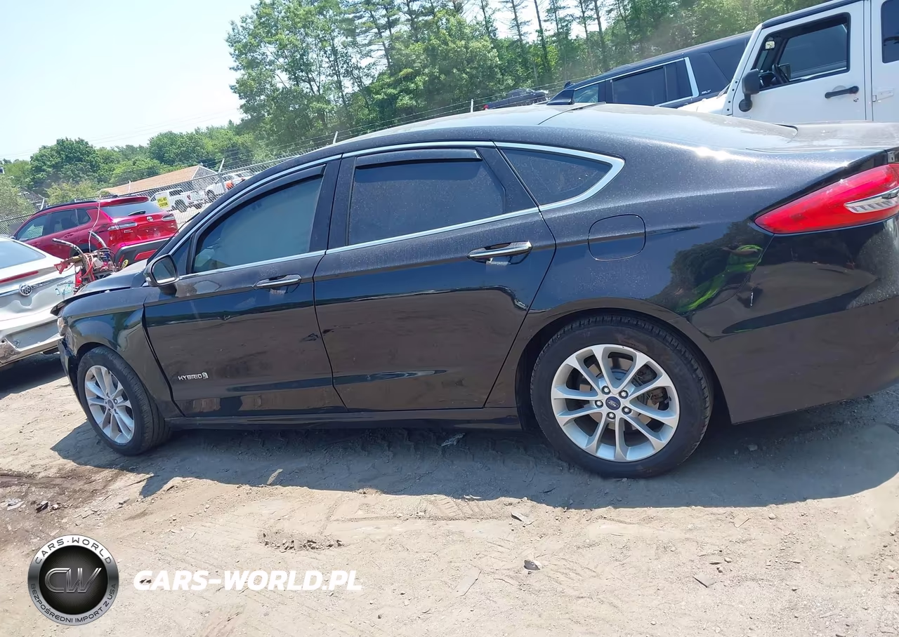 2019 Ford Fusion Hybrid Sel VIN:3FA6P0MU1KR190323 - 14