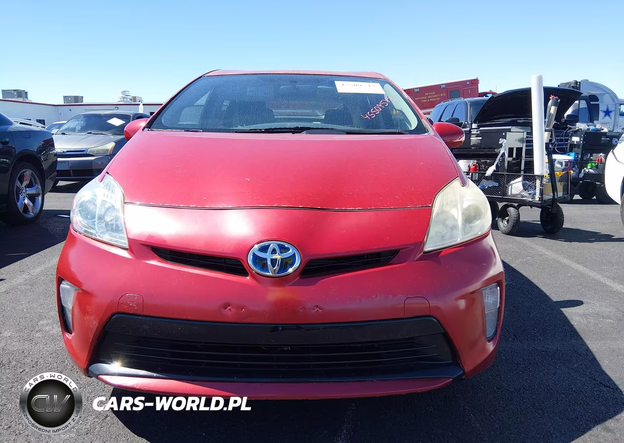 2013 Toyota Prius Two VIN:JTDKN3DU8D5627935 - 12