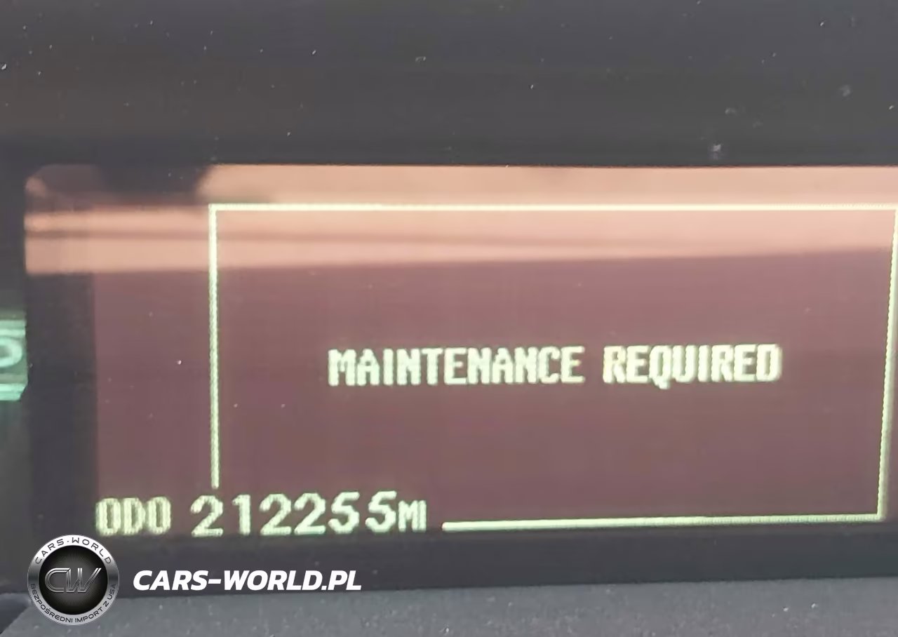 2013 Toyota Prius Two VIN:JTDKN3DU8D5627935 - 15
