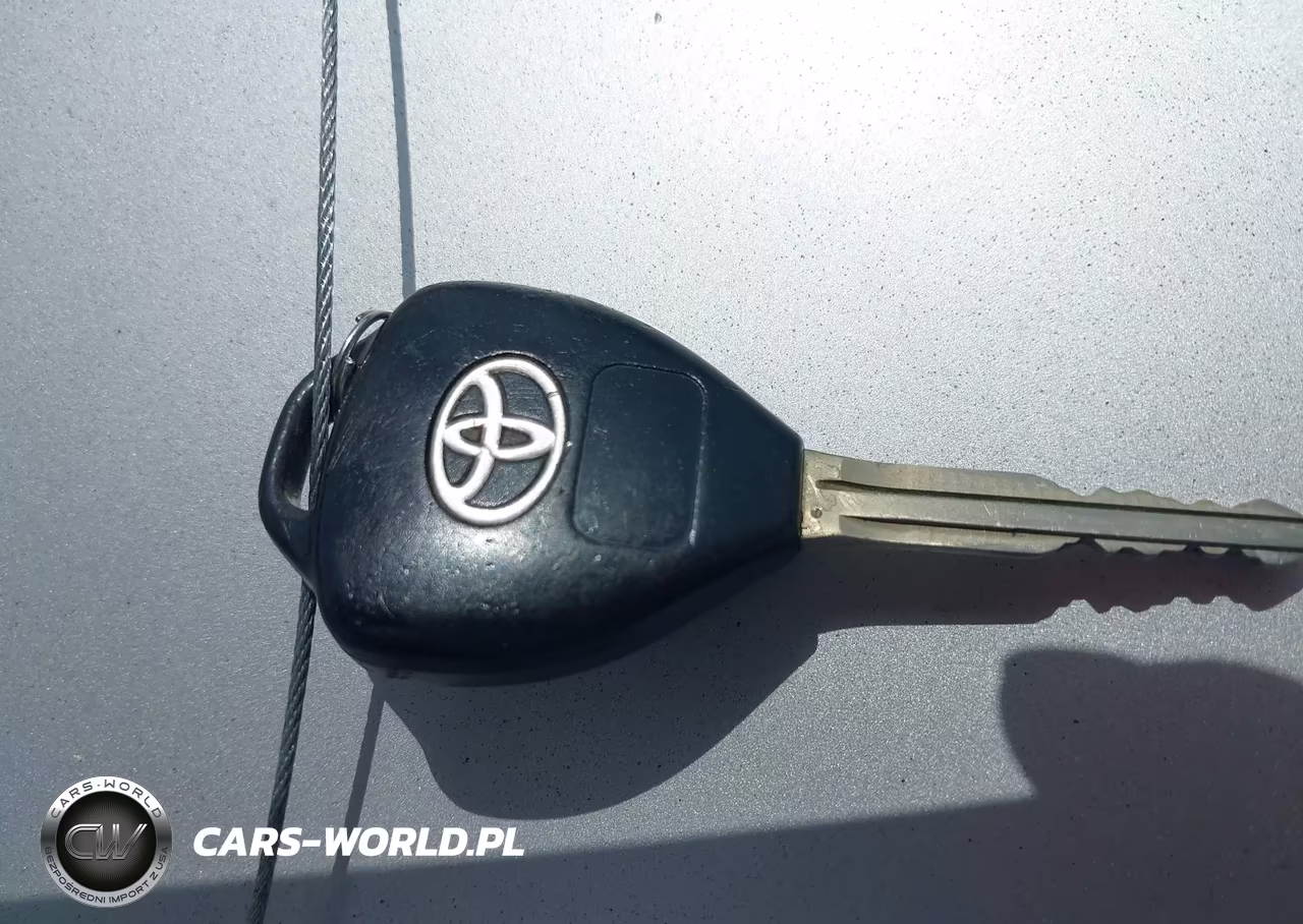 2010 Toyota Camry Se VIN:4T1BF3EKXAU065737 - 11