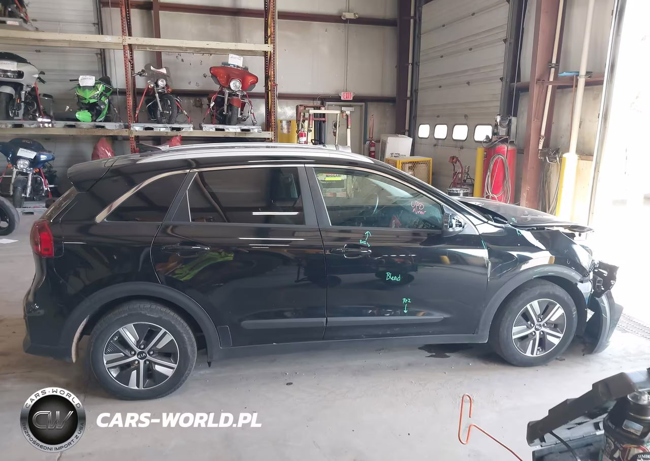 2020 Kia Niro Lxs VIN:KNDCB3LC0L5419827 - 13