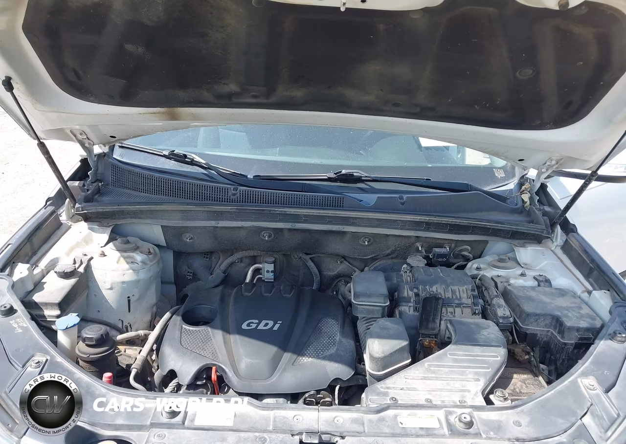 2012 Kia Sorento Lx VIN:5XYKT3A6XCG307937 - 10