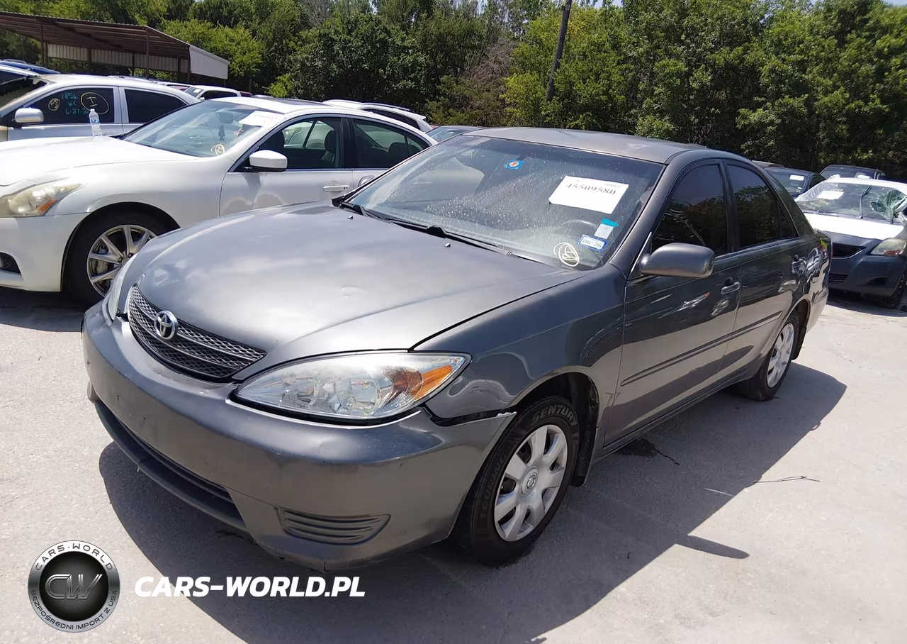 2004 Toyota Camry Le VIN:4T1BE32K14U870327 - 2