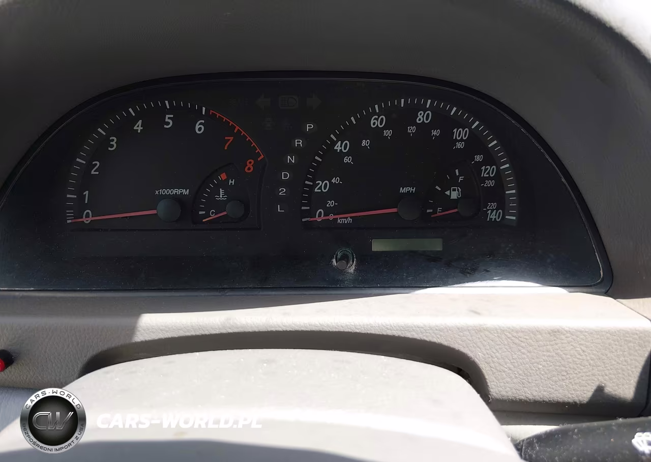 2004 Toyota Camry Le VIN:4T1BE32K14U870327 - 7