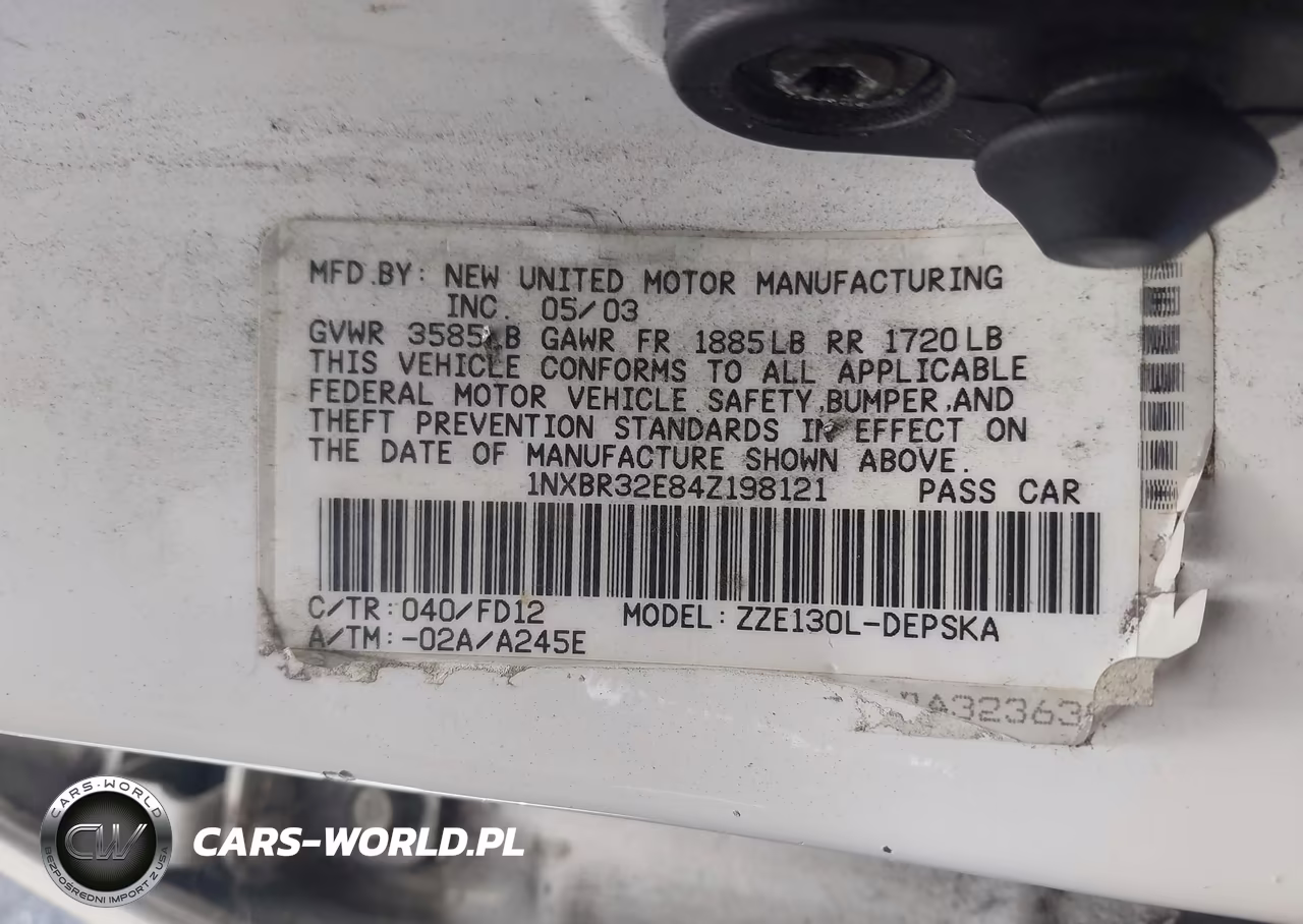 2004 Toyota Corolla S VIN:1NXBR32E84Z198121 - 9