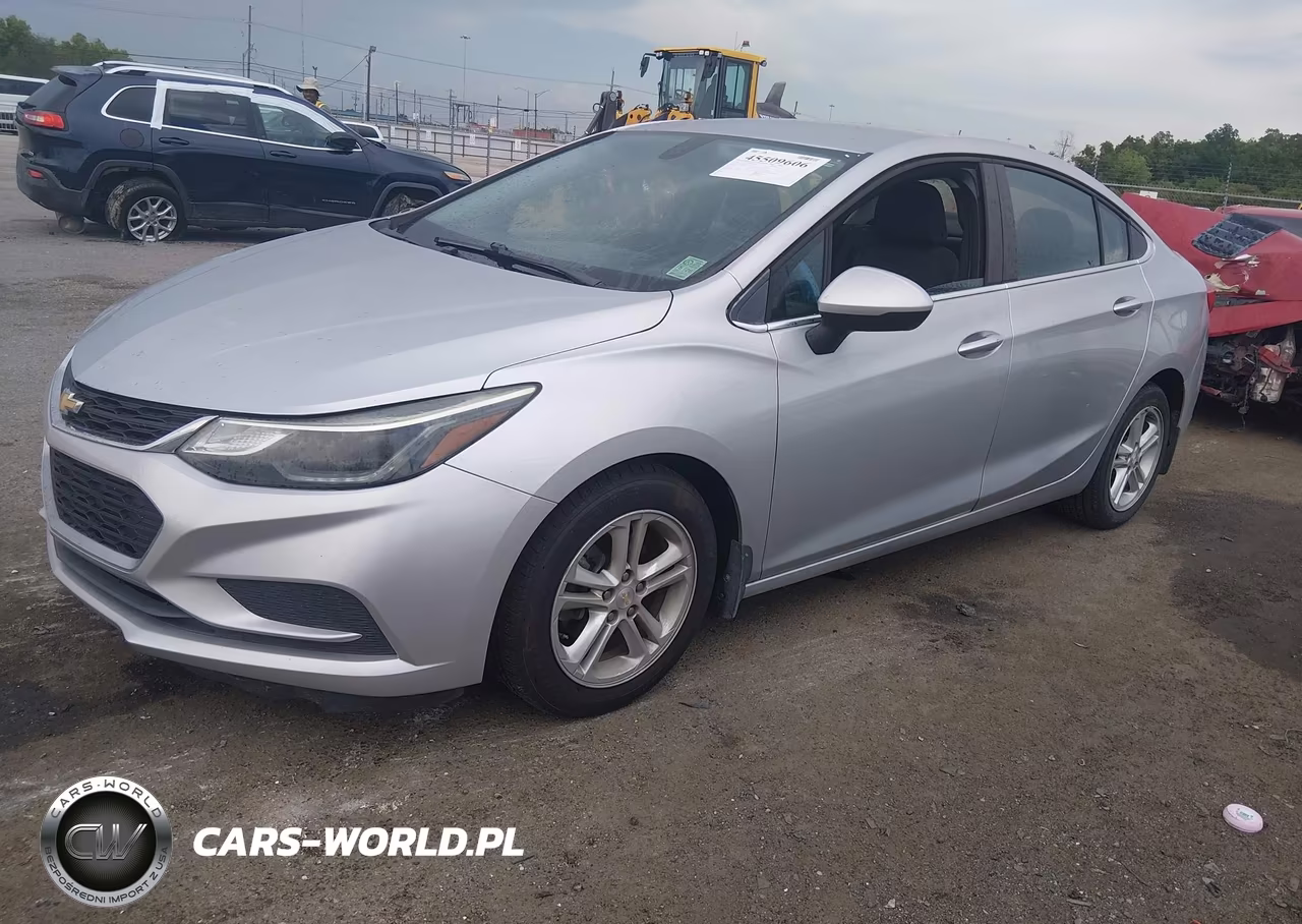 2018 Chevrolet Cruze Lt Auto VIN:1G1BE5SM2J7121685 - 2