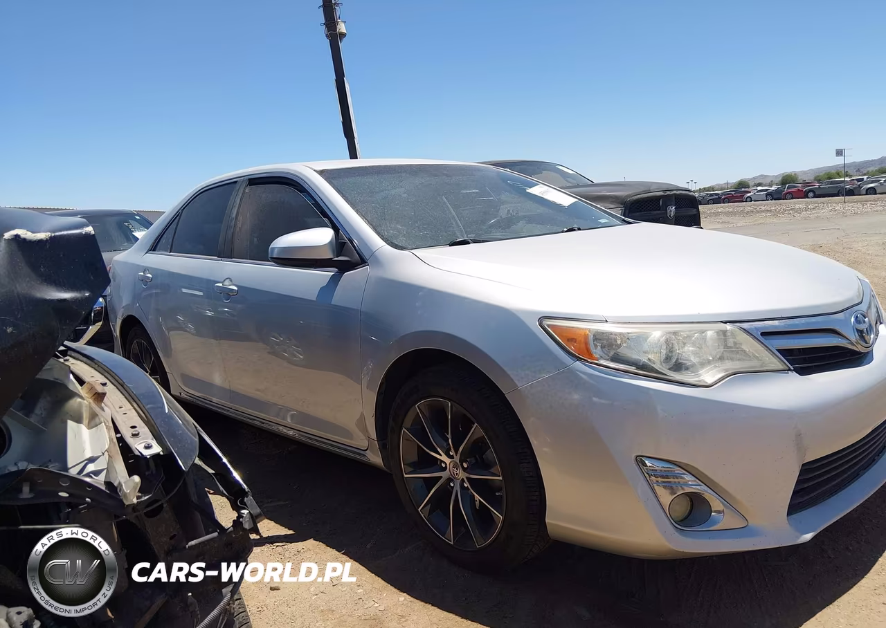 2014 Toyota Camry Hybrid Xle VIN:4T1BD1FKXEU118192 - 13