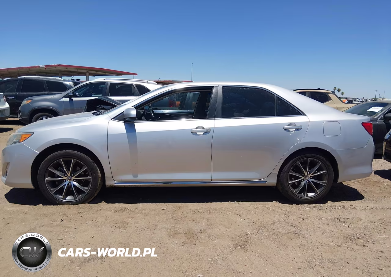 2014 Toyota Camry Hybrid Xle VIN:4T1BD1FKXEU118192 - 14