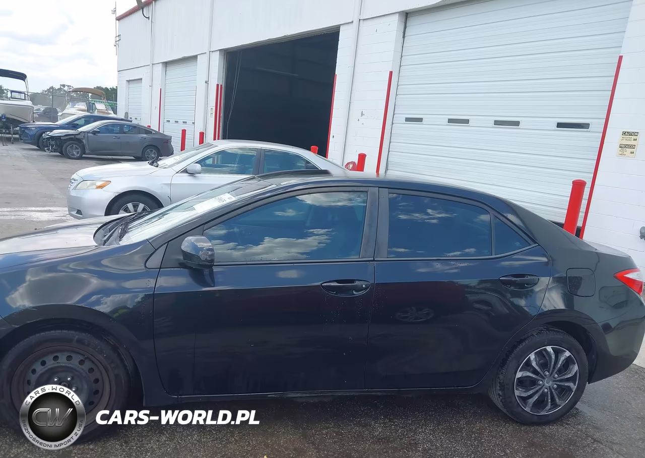 2015 Toyota Corolla Le VIN:2T1BURHE1FC233742 - 14