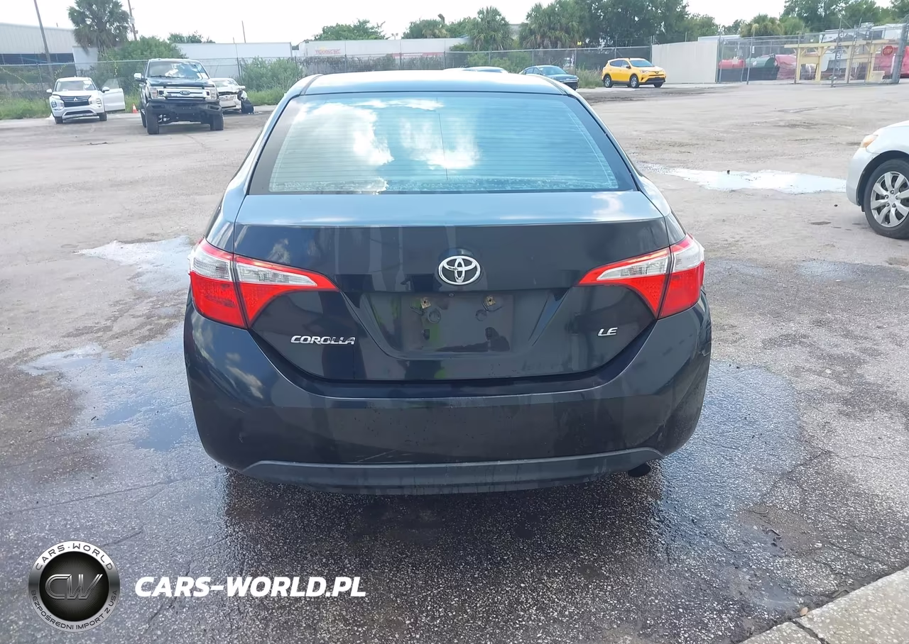 2015 Toyota Corolla Le VIN:2T1BURHE1FC233742 - 16