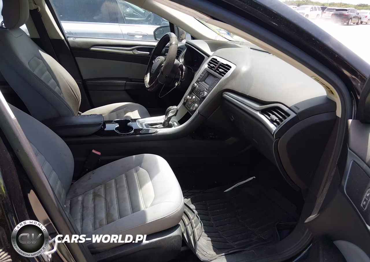 2014 Ford Fusion S VIN:3FA6P0G7XER336938 - 5