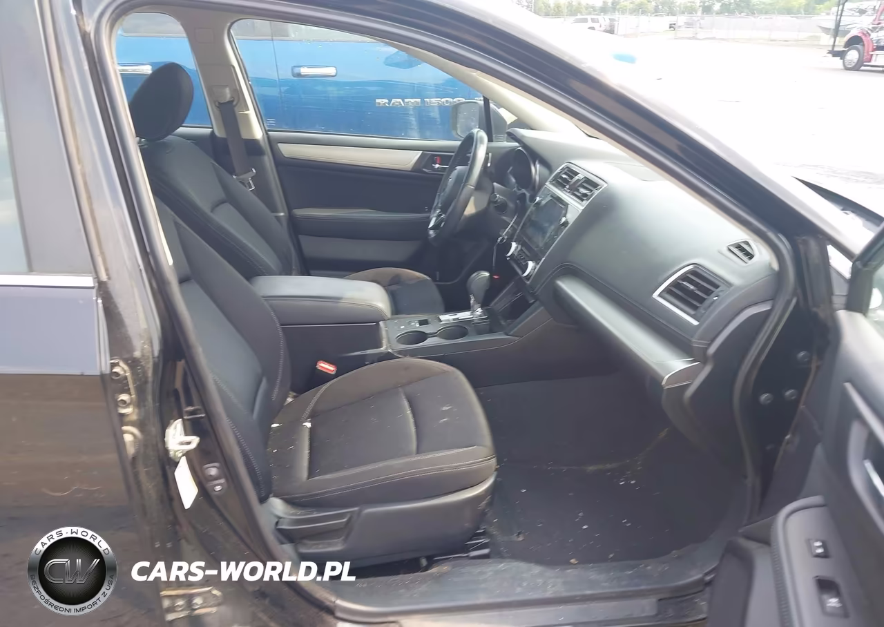 2018 Subaru Legacy 2.5I Premium VIN:4S3BNAC63J3002325 - 5